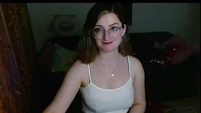 Arielsssplash live cam on StripChat