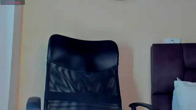 MikeRoss7777 webcam