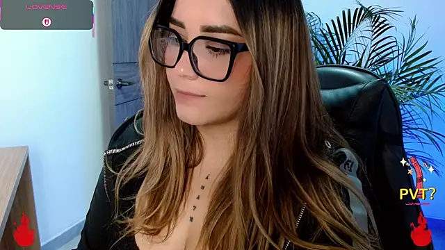 Lucia_star__ webcam