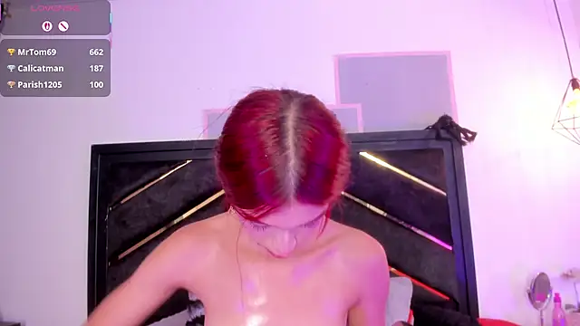 april_jones05 live cam on StripChat