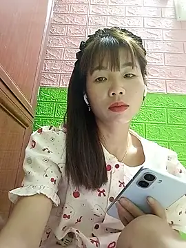 AmyLinee01 live cam on StripChat