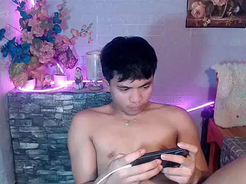 mostwantedtwink (M twink) - MAKE ME CUM  LOTS OF LOAD HERE