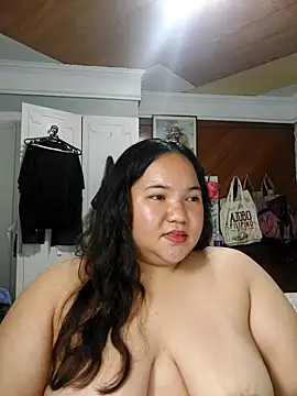 LianaCruzado webcam