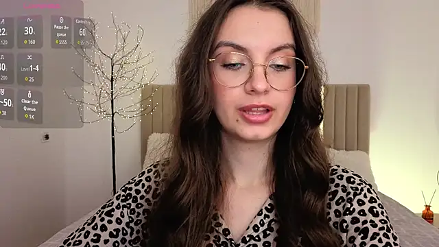 Real_cutie1 webcam