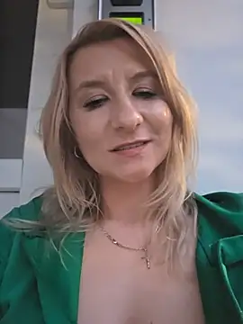 KaylinJan webcam