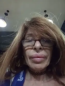 FrozenWaffle live cam on StripChat