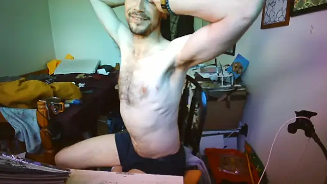 JohnnyMoves webcam