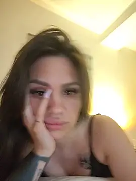 SiennaLuxexx webcam