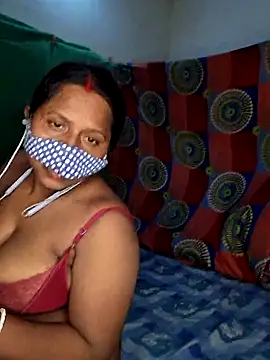 Real_Desi_Couple live cam on StripChat