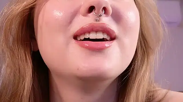 ooopsitscandy live cam on StripChat