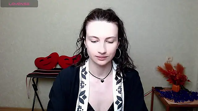 LilithRivi webcam