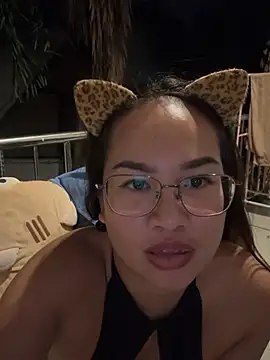 Ponthip webcam