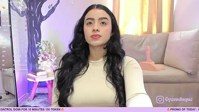 Eyes_Duque live cam on StripChat