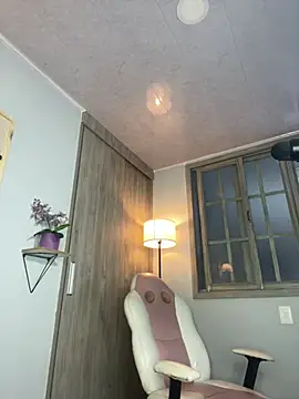 Nnnaina - Trans webcam sex chat
