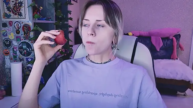 NaniMoore webcam