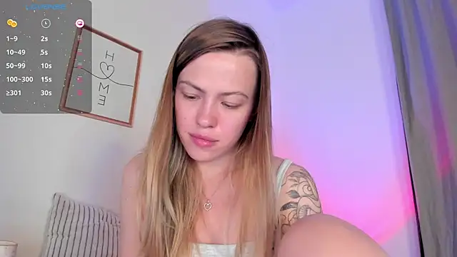 damn_cutie webcam