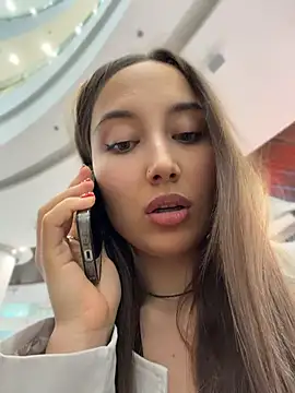 ICrazyOneIRL webcam