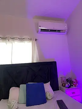 Lily_Woodz webcam