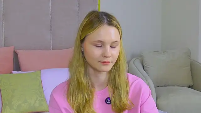 AmeliRoyse webcam