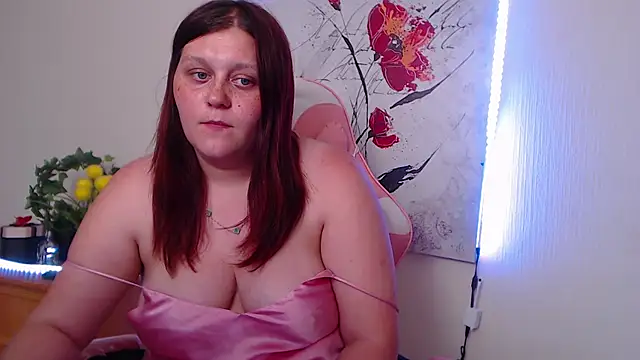 Alisawoods_ webcam