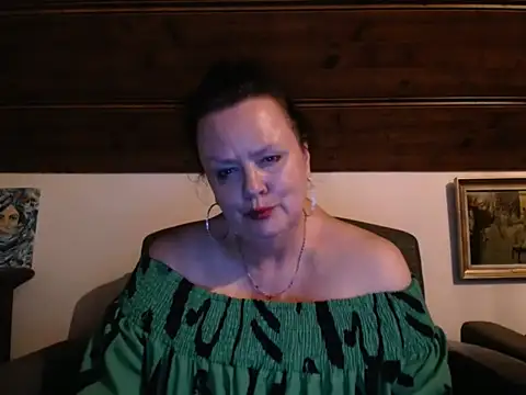 TiffanyMature webcam