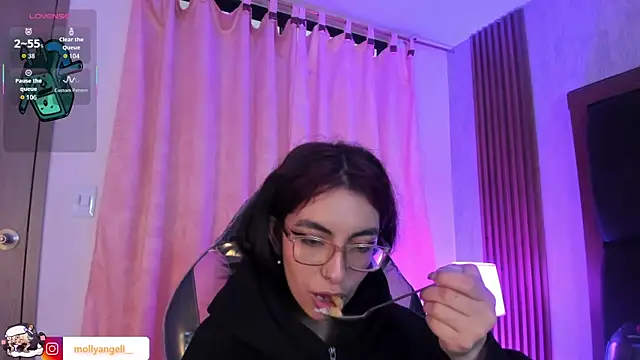 Molly_A webcam