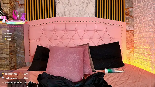 AishaCambell_ webcam