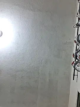 emimyy webcam
