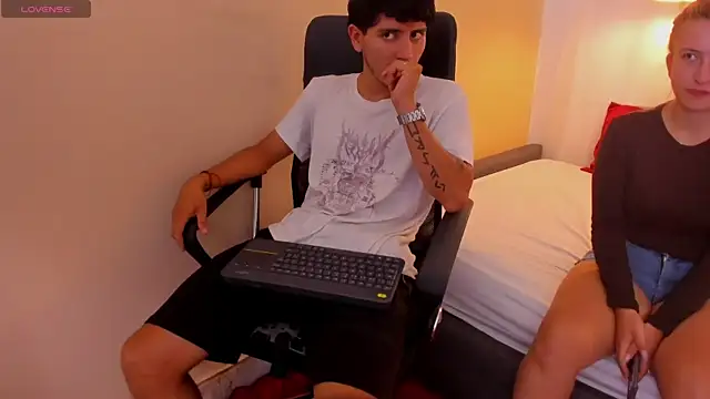 ariblake webcam