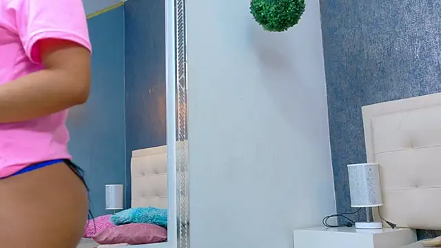 Agatha_Jones7 webcam