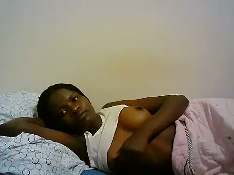 BerryJulie webcam