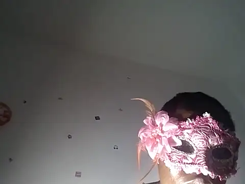 LittleTemptation_LT webcam