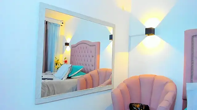 Paulynavera webcam