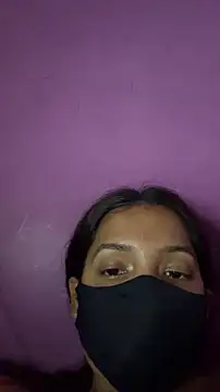 Desi_baddie live cam on StripChat