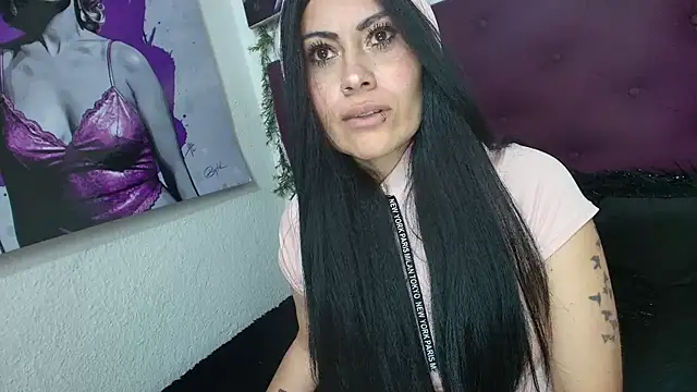 Tania_mature webcam