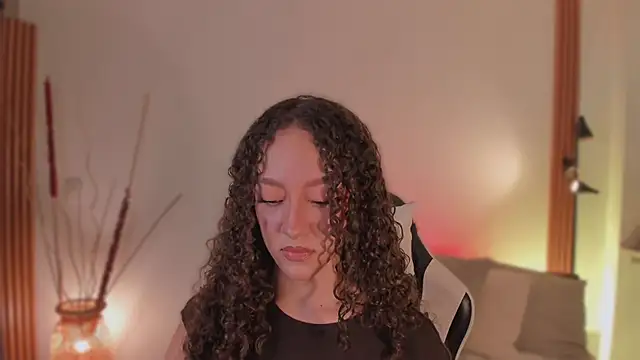 ChloeMoreti webcam