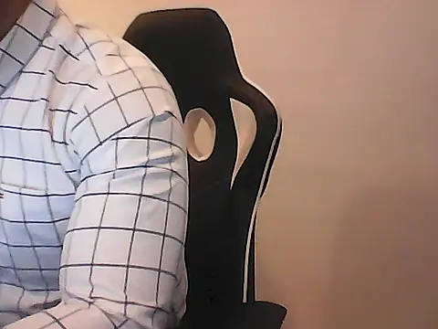 Kalel17073 webcam