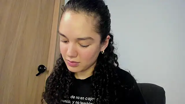 MiaRouseex webcam