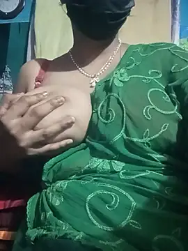 Safiyaaajj webcam