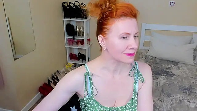 FoxySophia webcam