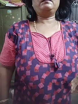 Miss-Maggi webcam