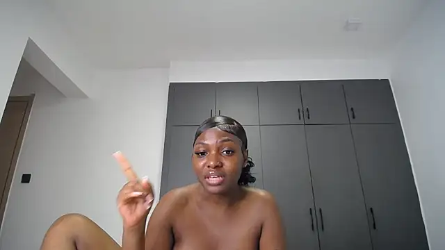 pretty_liya08 (F young) - PAY MY RENT DADDY