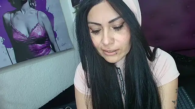 Tania_mature webcam