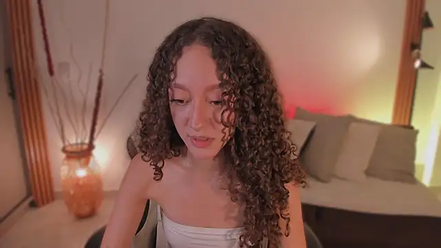 ChloeMoreti webcam