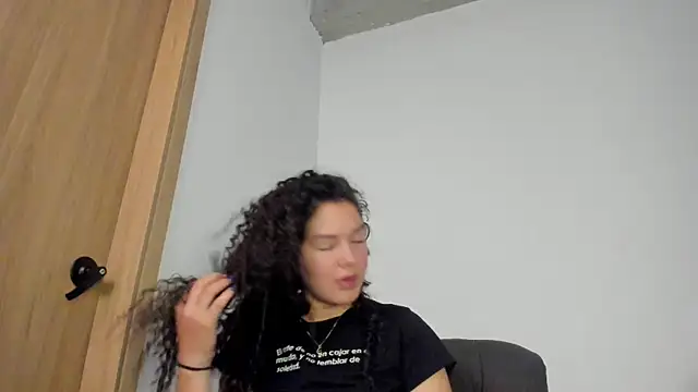 MiaRouseex webcam