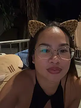 Ponthip webcam