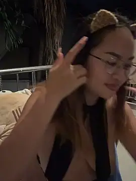 Ponthip webcam