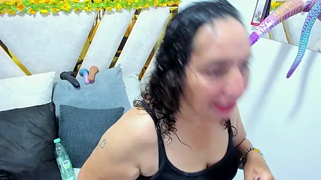 Luna_Naughty1 webcam