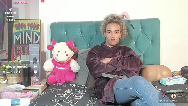 StefanyMiler webcam
