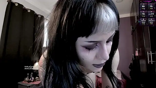 Taste_of_Grace webcam